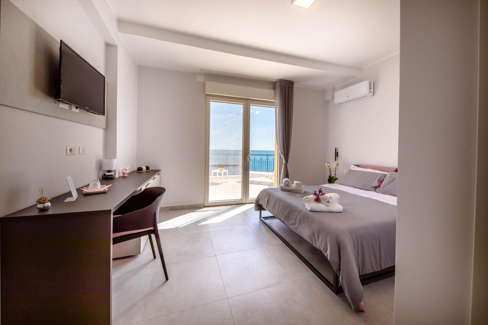 Blu Marine Bed & Breakfast Catanzaro Ngoại thất bức ảnh